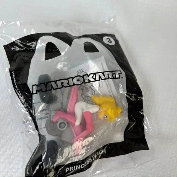 7 New 2022 Mario Kart McDonald Happy Meal Toys # 1-4 & #6-8 - Picture 4 of 9